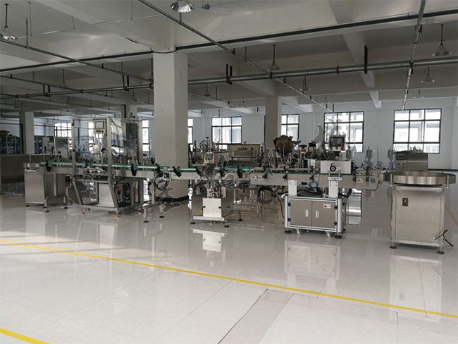 醬料灌裝生產(chǎn)線