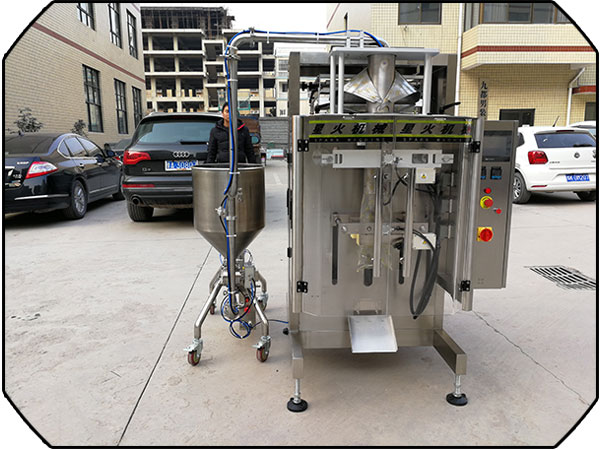 多功能辣椒醬料包裝機(jī)械出現(xiàn)故障怎么解決(圖1)