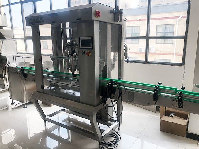 購買全套辣椒醬料灌裝生產(chǎn)線有哪些好處(圖1) 購買全套辣椒醬料灌裝生產(chǎn)線有哪些好處(圖1)