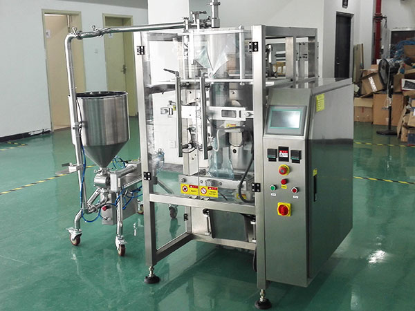 全自動醬料包裝機設(shè)備那個包裝效果好(圖1) 全自動醬料包裝機設(shè)備那個包裝效果好(圖1)