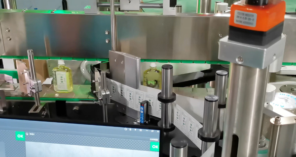 多品類兼容！自動灌裝旋蓋生產線成紅花油、風油精企業新選擇(圖2)