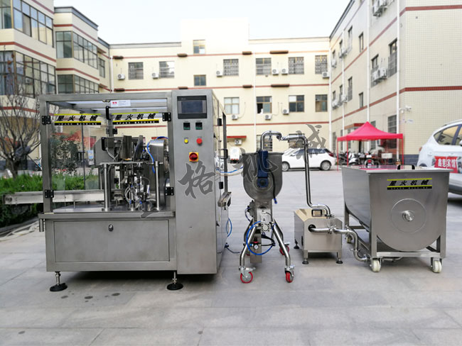 全自動(dòng)調(diào)味品包裝生產(chǎn)線+醬料包裝生產(chǎn)線(圖1)
